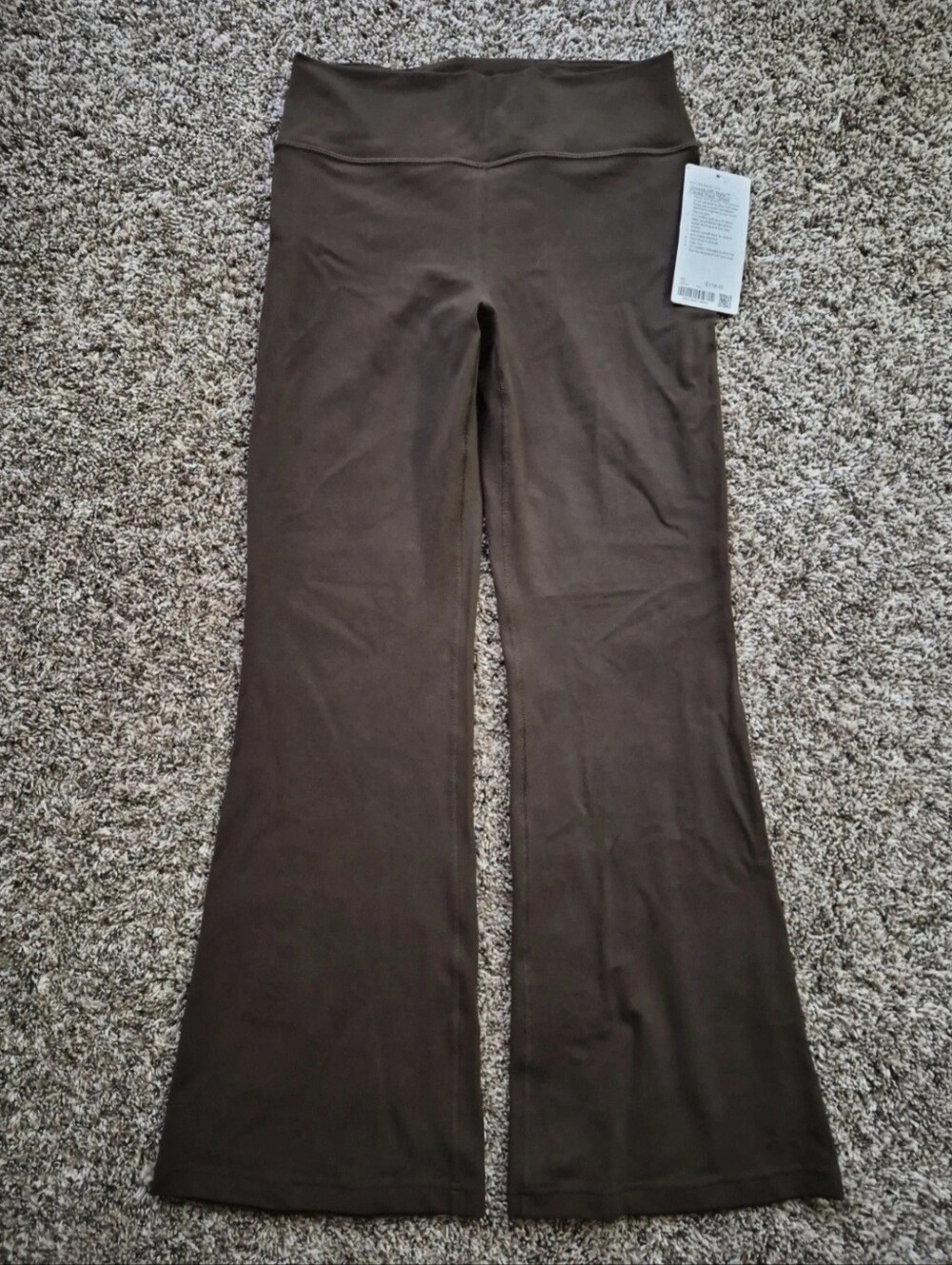 Lululemon Groove HR Nulu Flared Pant Size 10 Short